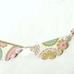Vintage Inspired Pink and B..